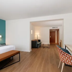 4* Hotel Exe